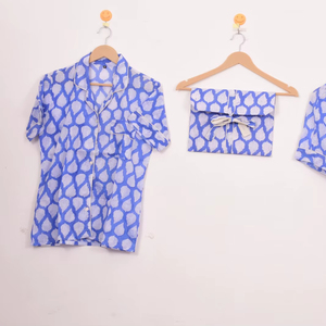 ชุดนอนผ้าฝ้ายแคนวาสแขนสั้นพิมพ์ลายดอกไม้วินเทจสีฟ้า 3 ชิ้นสำหรับผู้หญิง - Product Image 1