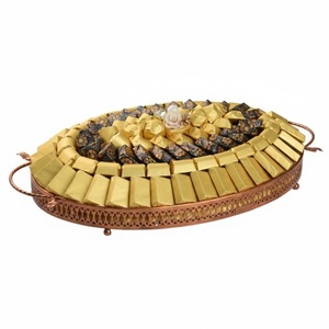 Plateau décoratif en cuivre plaqué pour chocolats, bonbons et desserts, design élégant, pour occasions et événements festifs - Product Image 4