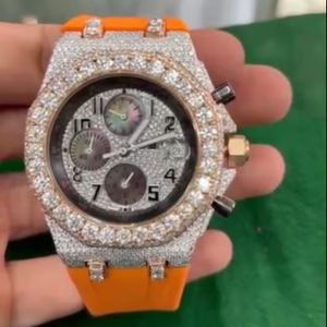 Montre tendance pour homme sertie de diamants Moissanite VVS, style Iced Out, le meilleur cadeau de bijouterie de mode - Product Image 1