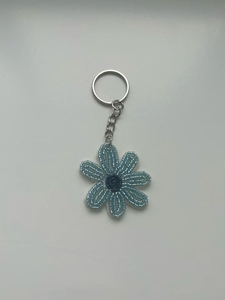 Porte-clés fantaisie brodé en forme de papillon, de haute qualité, orné de perles, pour un prix de gros – Objets décoratifs - Product Image 3