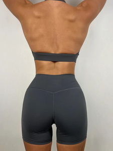 Conjunto Deportivo Seamless para Mujer al por Mayor Personalizado: Sujetador Deportivo y Pantalones Cortos para Fitness, Running y Yoga - Product Image 3