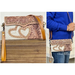 Nouveau Sac à Main Mini de Créateur 2026, Sac à Bandoulière en Cuir de Vachette Gravé à la Main pour Femme avec Portefeuille Intégré - Product Image 1