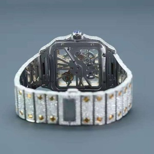 Reloj de Lujo para Hombre con Diamantes de Moissanita de Alta Gama, Plata de Ley, Completamente Cubierto de Diamantes, Estilo Bling - Product Image 4