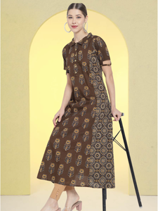 Blusa Kurti sin espalda de algodón con estampado floral hecho a mano, color marrón, estilo étnico, para mujer, venta al por mayor, ropa informal de verano - Product Image 5