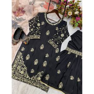 Vêtements de soirée pour femmes de créateur haut bas et magnifique ensemble Dupatta - Product Image 3