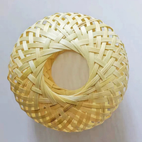Petite lanterne en bambou lanterne suspendue artisanat en osier bambou artisanat avec bougie et poignées lanterne faite à la main pour la décoration