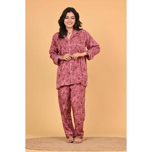 Ensemble de pyjama d'été pour femmes en poly crêpe imprimé, doux, respirant, décontracté, léger, confortable, élégant, idéal pour la détente - Product Image 3