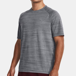 Camiseta Deportiva de Secado Rápido con Logotipo Personalizado Bordado en Lona para Hombre |   Camiseta Deportiva de Manga Raglán Holgada de Color Sólido con Tecnología Dri-Fit - Product Image 4