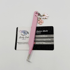 แหนบปลายแหลมสีชมพู 90 องศา ทำจากสแตนเลสญี่ปุ่น สำหรับต่อขนตา แหนบแยกขนตา แหนบปลายไฟเบอร์ อุปกรณ์ต่อขนตา Lucky Lash - Product Image 2