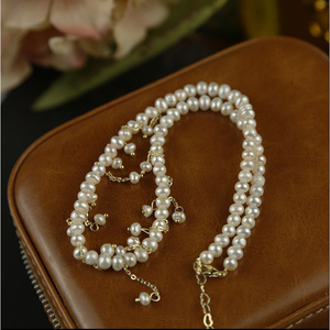 Collar de Perlas con Borla Natural de Estilo Retro y Lujo Ligero para Mujer, Cadena para Clavícula de Estilo Barroco con Colgante de Diseño Exclusivo - Product Image 3