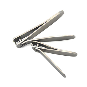 Cortaúñas Profesional de Acero Inoxidable Curvo de Primera Calidad con Cuchilla Afilada para Uso en los Dedos, con Apertura de Mandíbula Ancha, para Hombres y Mujeres - Product Image 5