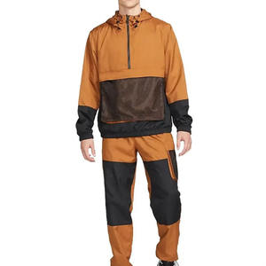 Conjunto de Chaqueta Cortavientos Personalizada para Hombre, Ropa Deportiva para Exteriores, Chaqueta Anorak con Capucha y Media Cremallera en Bloques de Color y Pantalones Jogger Cargo, Conjuntos Deportivos - Product Image 1