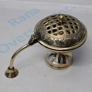 Brûleur à charbon vintage en laiton gravé avec poignée, écologique et portable, pour encens Loban, idéal pour la maison, le temple et les usages spirituels - Product Image 4