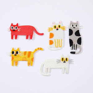 Vente en gros de patchs en tissu brodés, badges ronds 3D en relief à thermocoller pour vêtements, chapeaux, vestes, sacs - Direct usine - Product Image 3