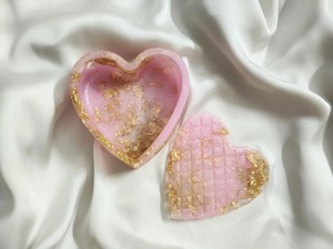 ILAHI's Eco-Friendly Handmade Resin <b>Mold</b> <b>Hand</b> Modeled Modern Christmas Wedding Feng Shui Design Soft Interior Delicate Uttar - Product Image 6