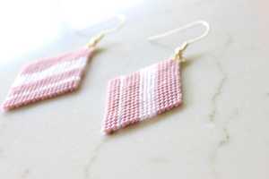 Pendientes Colgantes Rectangulares de Cuentas Rosadas Pastel Tejidos a Mano, Joyería de Moda Minimalista y Ligera, Regalo Elegante, Suministros para Abalorios - Product Image 2