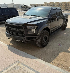 รถ SUV ปี 2022 มือสอง เครื่องยนต์ดีเซล ตัวเลือกครบ 3.5 ลิตร เทอร์โบ เกียร์อัตโนมัติ เบาะหนังสีเข้ม กล้องมองหลัง ล้อแม็ก R20 หลังคาพาโนรามาซ้าย ไฟ LED - Product Image 5