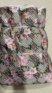 Tela de Satén Estampada de Diseño Único y Tendencia de Moda para Ropa de Mujer, Ropa Infantil y Pijamas, Disponible a Buen Precio - Product Image 5