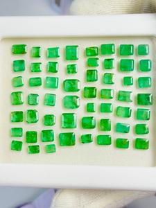 มรกตแซมเบียธรรมชาติทรงเหลี่ยม 55 ชิ้น 30.20 กะรัต รับรองโดย IGI สีเขียวพรีเมียม ความเงางามเยี่ยม คุณภาพดีเยี่ยม สำหรับ - Product Image 3