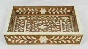 Plateau en bois fait main avec incrustations en os, qualité export, pour servir des collations et des boissons, accessoire décoratif de luxe pour la maison, disponible à la vente - Product Image 2