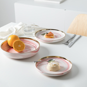Service de table en céramique verte sophistiquée avec un design élégant inspiré de la nature, assiettes de service haut de gamme, bols décoratifs - Product Image 5