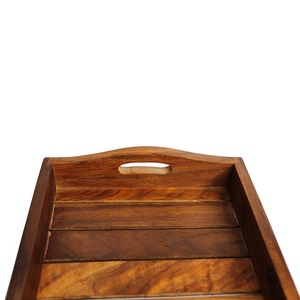 Venta caliente Ecológico Bandeja de servicio de madera de acacia Diseño cuadrado clásico con patrón de tamaño personalizado Material de latón para el hogar Hotel - Product Image 6