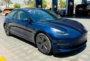 El coche eléctrico Tesla Model 3 de largo alcance - Product Image 6