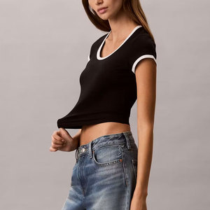 T-shirt court pour femme, col profond, pour entraînement en extérieur, course à pied, rembourré, écologique, fitness, coupe ajustée, crop top - Product Image 3