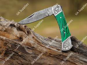 มีดพับเหล็กดามัสกัสทำมือ ด้ามหินมาลาไคต์ ขอบหยัก 7.5 นิ้ว พร้อมปลอกหนัง EDC - Product Image 2