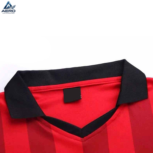 Uniformes de Fútbol para Adultos, Estilo Cuello en V, Color Rojo y Negro, Nueva Llegada 2026, Personalización Completa con Impresión de Logotipo, Estilo Único - Product Image 6