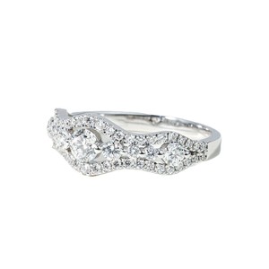Bague de Fiançailles Minimaliste en Or Massif 10K 14K 18K avec Diamant de Laboratoire Rond et Moissanite, Cadeau de Mariage, Vente en Gros - Product Image 4