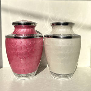 Urnes funéraires en aluminium de style américain de haute qualité pour cendres humaines et d'adultes, finition blanche Meena, gravure personnalisée - Product Image 5