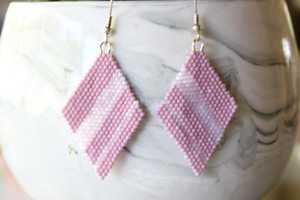 Pendientes Colgantes Rectangulares de Cuentas Rosadas Pastel Tejidos a Mano, Joyería de Moda Minimalista y Ligera, Regalo Elegante, Suministros para Abalorios - Product Image 3