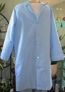 Blouse de laboratoire unisexe bleu clair en toile, coton et polyester, pour usage hospitalier, manches longues avec poches, haute qualité - Product Image 3