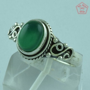 Onyx vert forme ovale pierre femmes populaire Design classique bijoux 925 bague en argent Sterling brillant argent vert pierre précieuse bague - Product Image 2
