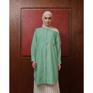 Chemisier long décontracté pour femme Rayla, taille XL, imprimé à carreaux, col halter en dentelle, coton et polyester, coupe ample, idéal pour l'automne - Product Image 2