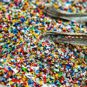 Flocons de PEHD les plus vendus – Matière plastique recyclée de qualité supérieure pour l'exportation - Product Image 4
