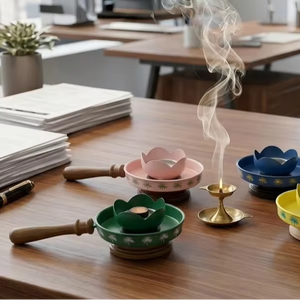 Brûleur d'encens en métal pour charbon et bakhoor, fait main, écologique, design moderne - Product Image 1