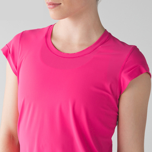 Conjuntos Deportivos Personalizables de Secado Rápido OEM de Alta Calidad para Mujer, Camisetas Casuales de Invierno, Conjunto de Dos Piezas Corto - Product Image 4
