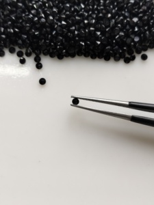 Spinello Nero Naturale 2MM Taglio Brillante Rotondo, Qualità Superiore, Dimensioni Personalizzabili, Gemme Sciolte per Creazione di Gioielli - Product Image 1