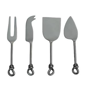 Elegante juego de cuchillos para queso de metal que ofrece cortes suaves con una facilidad excepcional, un impresionante acabado metálico que capta la atención al instante. - Product Image 1