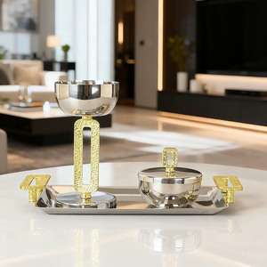 Brûle-encens de luxe en métal argenté et bol assorti avec supports dorés texturés sur plateau de service rectangulaire, idéal pour la décoration intérieure - Product Image 2