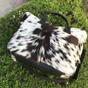 Bolsos de mano de lujo para mujer, hechos a mano con cuero auténtico de vaca, diseño de piel con pelo, bolso de cuero con pelo de vaca. - Product Image 6