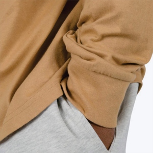 T-shirt en coton à col rond et manches longues, coupe ample, style moderne et luxueux, collection de vêtements tendance - Product Image 6