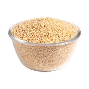 Urad Dal de alta calidad, perfecto para cocinar platos salados y dulces. Urad Dal disponible para pedidos a gran escala y servicios de catering. - Product Image 2