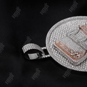 Colgante Personalizado con Nombre en Moissanita Helada, Plata de Ley 925, Lujo para Hombre, Estilo Hip Hop, Baño de Rodio, Engaste de Garra, Certificado GCI IDGL - Product Image 4