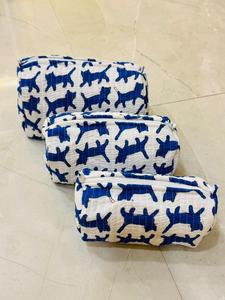 Juego de Bolsas Cosméticas de Algodón Acolchado con Estampado Artesanal Indio, Estampado de Perros Azul y Blanco, Bolsa de Maquillaje al por Mayor - Product Image 2