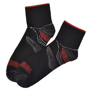 Chaussettes de sport pour hommes, motif uni, respirantes, antidérapantes, en polyamide tricoté, pour l'été - Product Image 3