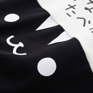 Sudadera con Capucha de Alta Calidad para Mujer, Diseño Color Block con Estampado de Gato, Diseño de Pez y Texto Japonés en el Logotipo Frontal, Ropa Casual de Otoño - Product Image 5
