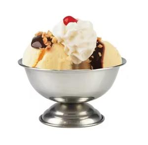 Bol à glace en métal au design moderne pour servir les desserts dans les cafés et restaurants - Product Image 3